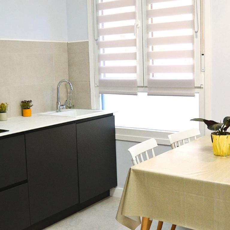 Céntrico estudio en Av Solidaridad - Apartamento de 1 dormitorio - 16