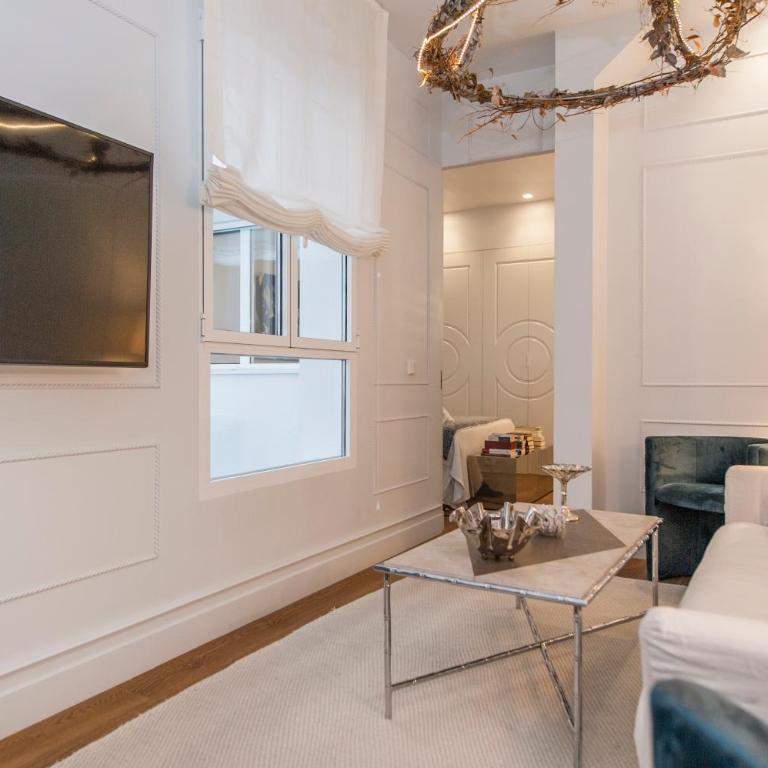 LUXURY DESIGN Quevedo-Neptuno - Superior One-Bedroom Apartment - 4