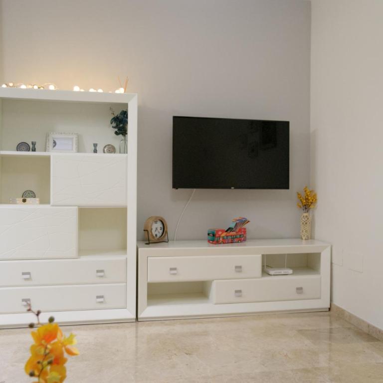 Confort a un paso del Casco Histórico, parking gratis en el mismo edificio - Apartamento de 2 dormitorios - 5