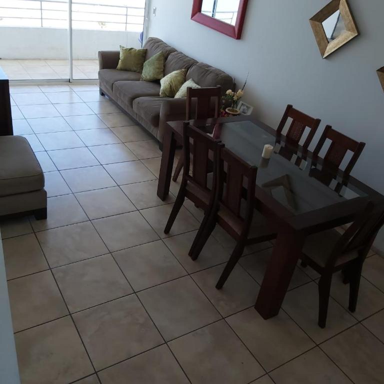 Departamento frente a la playa - Apartamento de 3 dormitorios - 2