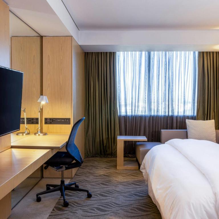 The Westin Guadalajara - Habitación Premium con vistas a la ciudad - 1 cama extragrande - 3