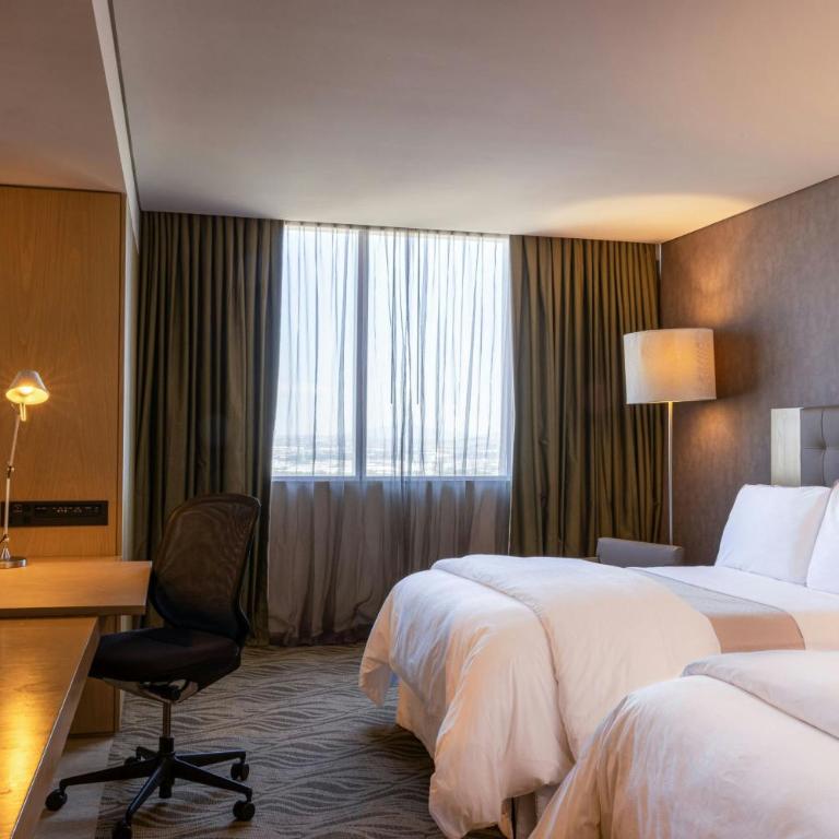 The Westin Guadalajara - Habitación Premium con vistas a la ciudad - 2 camas dobles - 3