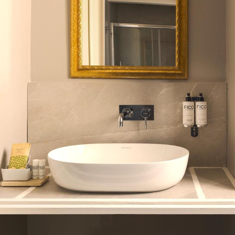 B&B Palazzo Cerami - Triple Junior Suite - 12