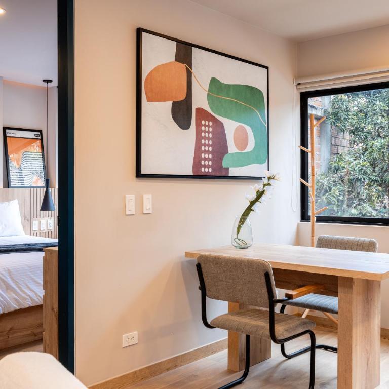 StrataSix Hotel - One-Bedroom Standard Apartment - 23