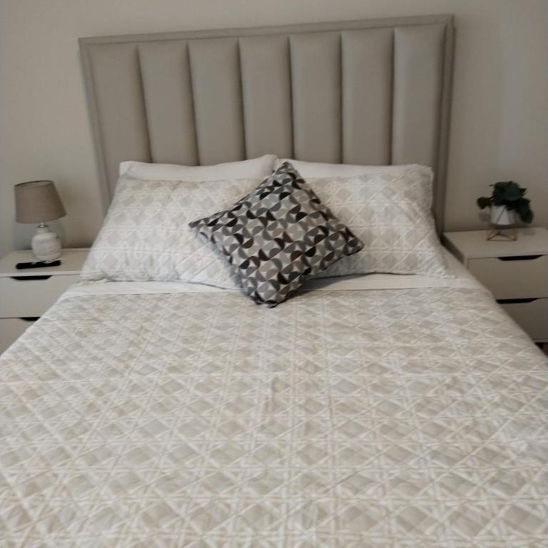 Lujoso monoambiente en el prado - One-Bedroom Apartment - 6