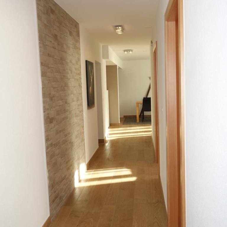 Chesa Muragls - Apartment mit Blick auf die Berge - 5