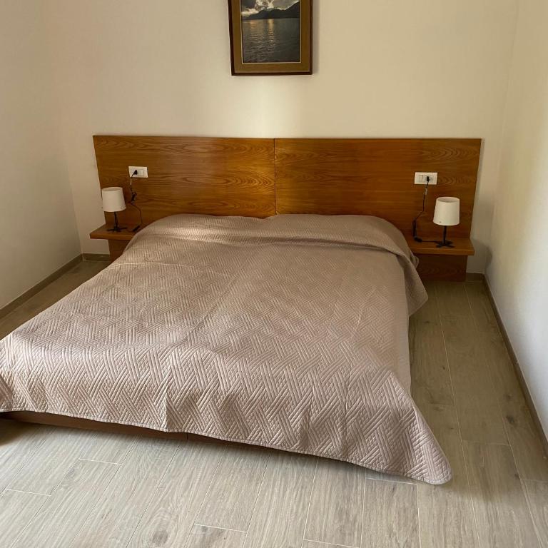 Villa Carlotta Rossa - Holiday Home with garden and pool - Casa Vacanze con 3 Camere da Letto - 18
