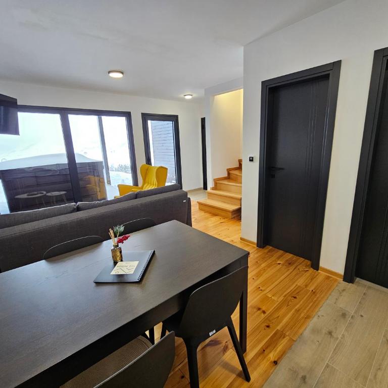 The Nook Zlatibor - Two-Bedroom House - 11