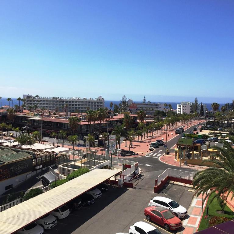Atlantic Coast 'Princely' Apartment - Playa Del Inglés - Two-Bedroom Apartment - 48