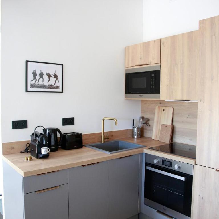 Charmant 3P avec terrasse dans la vieille ville - Appartamento con 2 Camere da Letto e Terrazza - 2