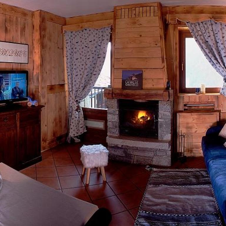 Aparthotel Foyer d'antan SUITE con caminetto hammam o vasca idromassaggio - Junior Suite con Sauna - 15
