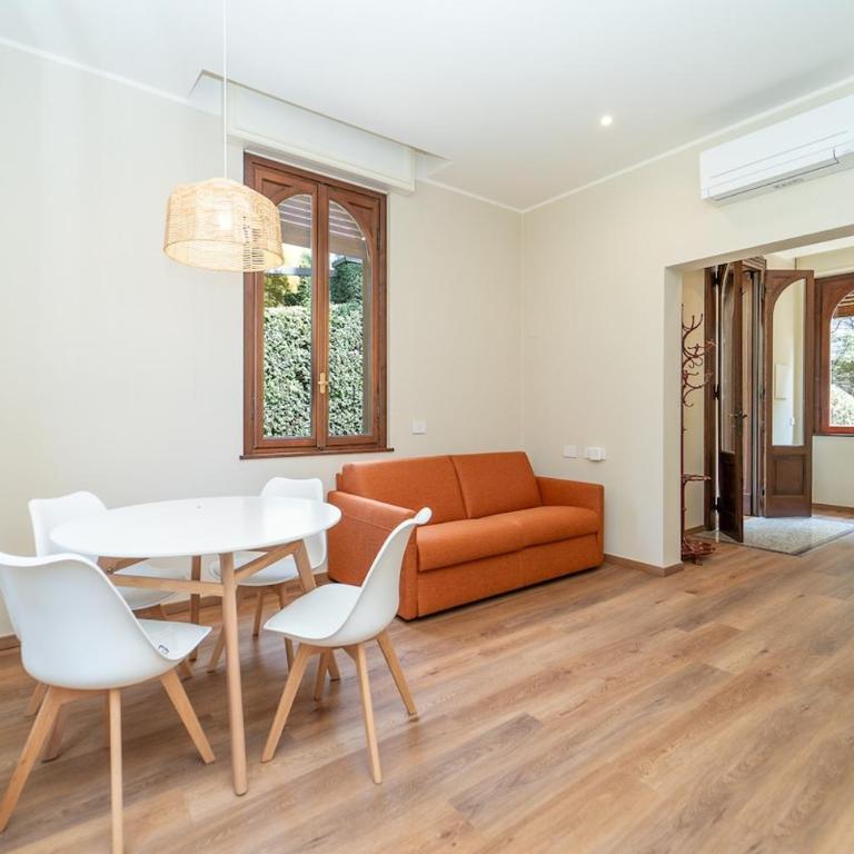 Beautiful home just steps from the lake - Appartamento con 2 Camere da Letto - 7