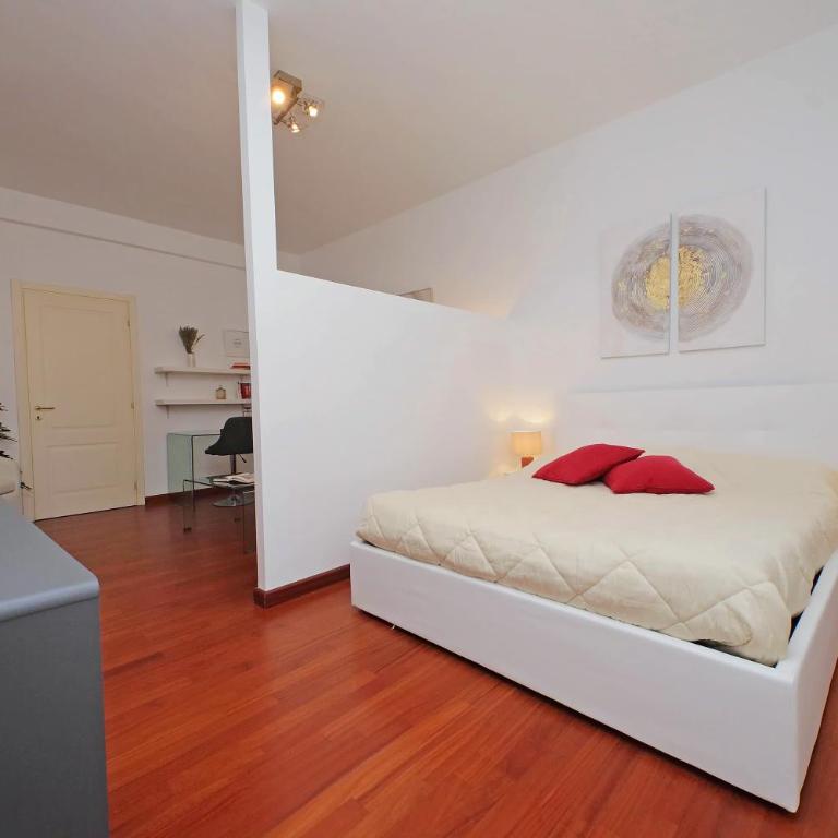 Modern Apartment near Metro Malatesta with Balcony & Wi-Fi - Casa con 1 Camera da Letto - 3