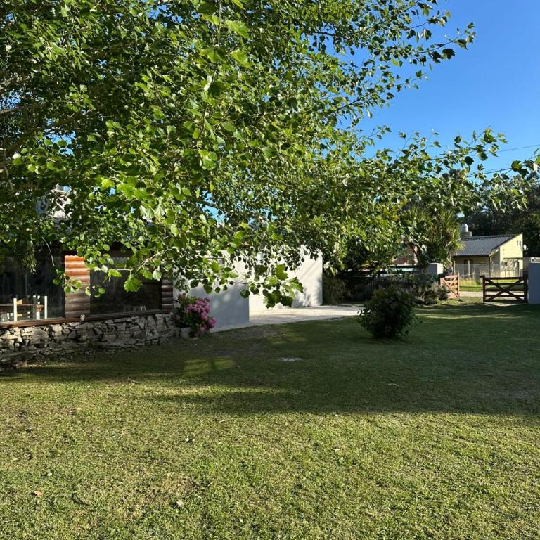 Casa estilo campestre a pasos del mar - Two-Bedroom House - 34