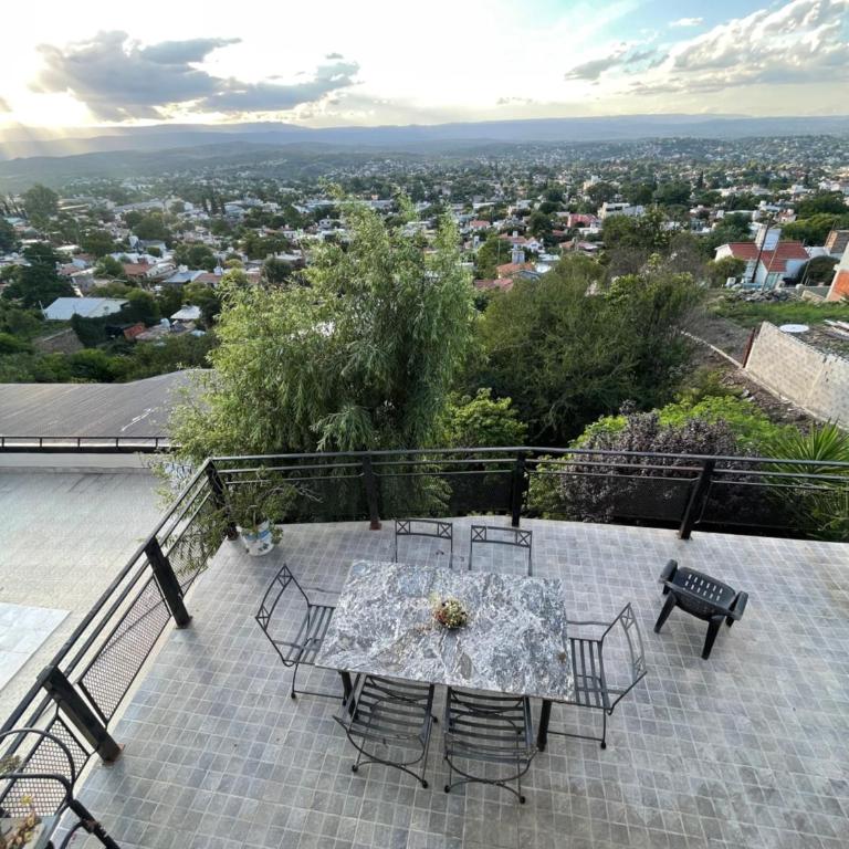Casa con vista panorámica Villa Carlos Paz - Casa de 2 dormitorios - 4