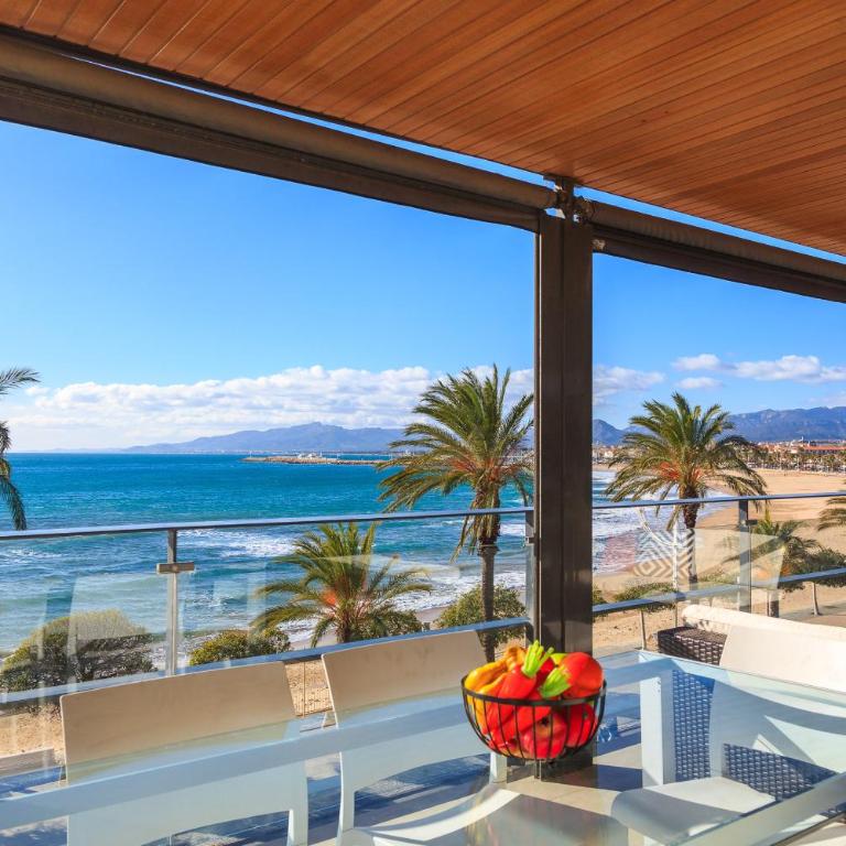 TROPIMAR LUXE Apartment - Only Families - Apartment with Sea View - 1