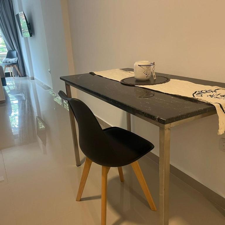 Departamento 13 - Mural Home - Estudio Deluxe - 17