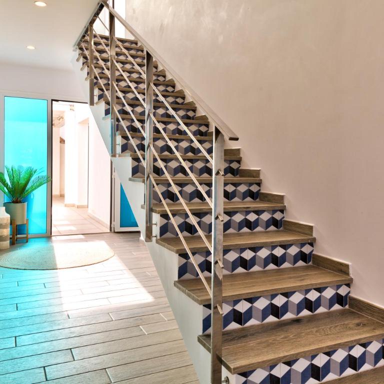 La Vista - Modern Luxury for 12 Guests - Villa - 18