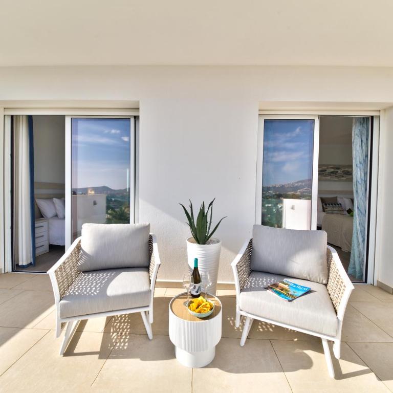 La Vista - Modern Luxury for 12 Guests - Villa - 26