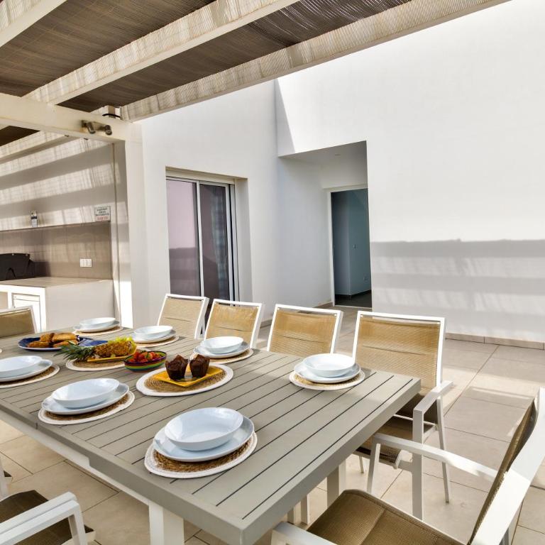 La Vista - Modern Luxury for 12 Guests - Villa - 51