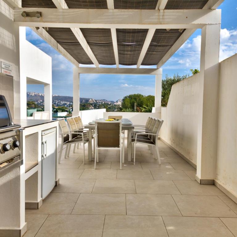 La Vista - Modern Luxury for 12 Guests - Villa - 57