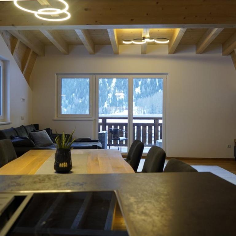Pension Zur alten Mühle - Deluxe Studio mit Kingsize-Bett - 1