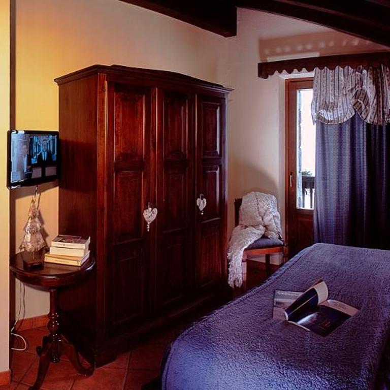 Aparthotel Foyer d'antan SUITE con caminetto hammam o vasca idromassaggio - Suite Deluxe con Vasca Idromassaggio - 17