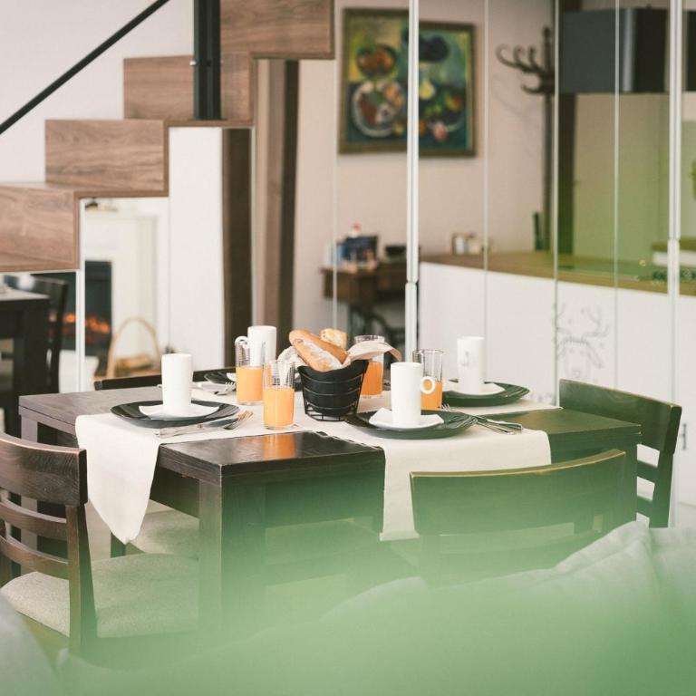 "Hunter's Suite"- at the heart of Hartberg, free Parking - Deluxe Studio - 5
