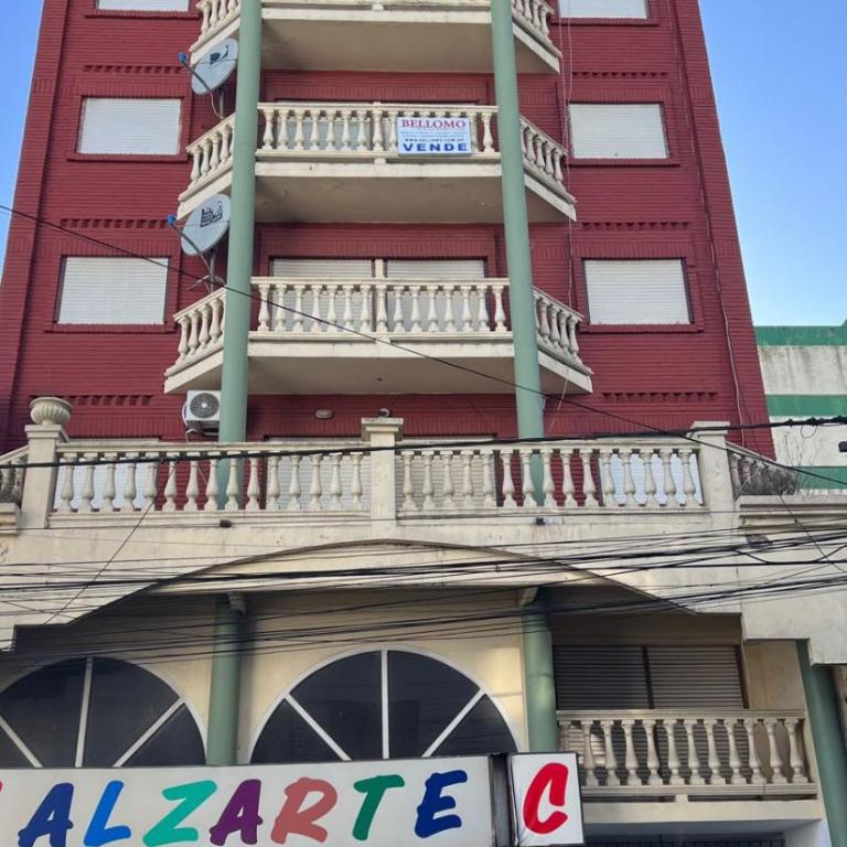 Lujoso Departamento - Apartamento de 2 dormitorios - 2