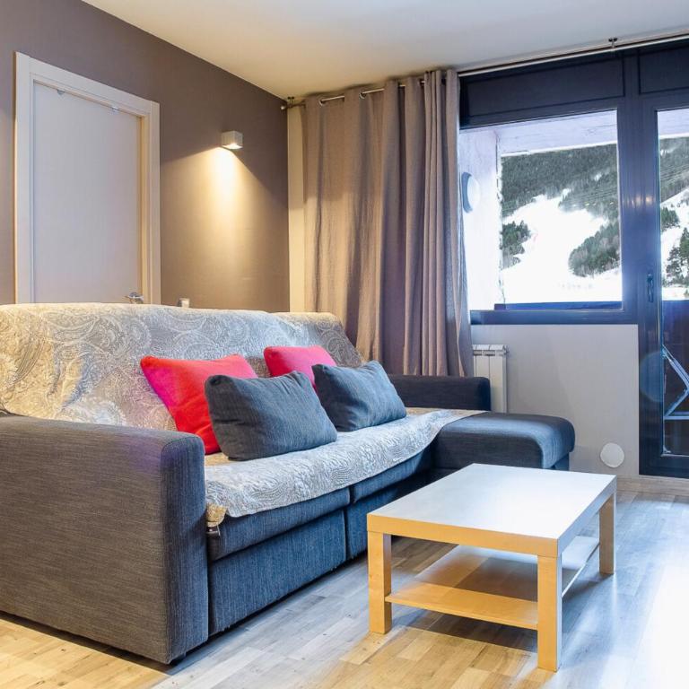 Apartamento en El Tarter con terraza y vistas - Apartamento de 2 dormitorios - 3