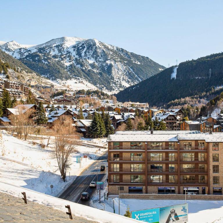 Apartamento en El Tarter con terraza y vistas - Apartamento de 2 dormitorios - 12