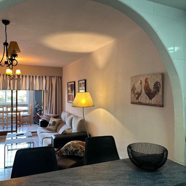 Apartamento bajo el gallo - Two-Bedroom Apartment - 9