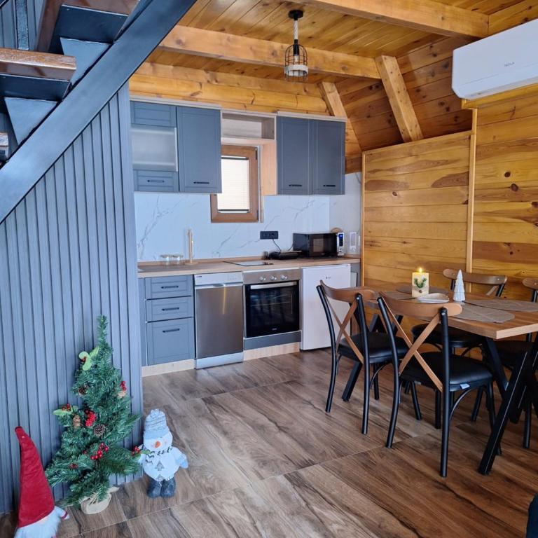 Valley of Dreams Žabljak - Two-Bedroom House - 8