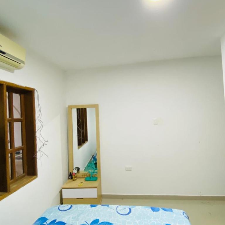 Casa Delia Rosa Hostal - Habitación Doble Económica - 1