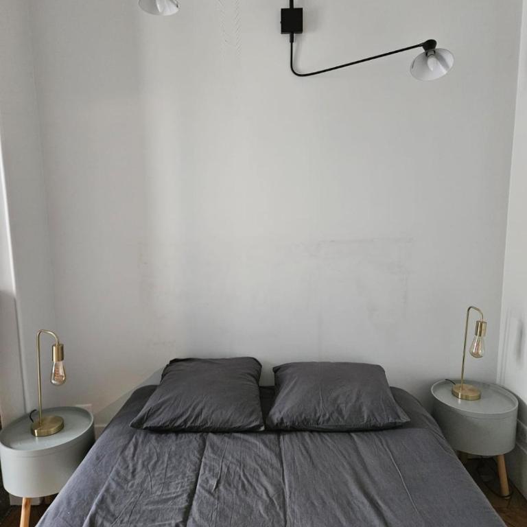 Cosy private room in Shared appartment with a couple - room for 1 traveler only ! no duo allowed - Chambre Deluxe - 7