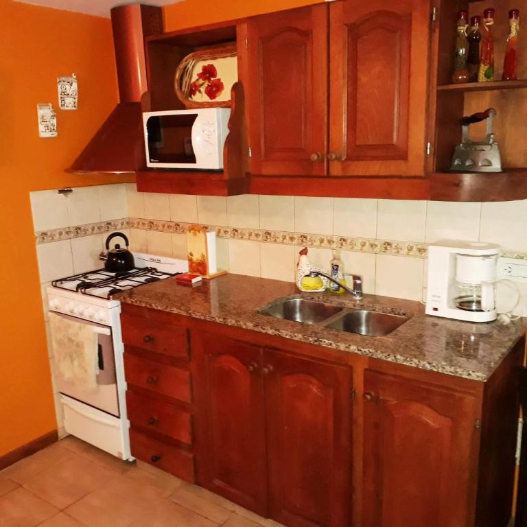 Complejo de Cabañas Sierras Verdes - Casa de 2 dormitorios - 18