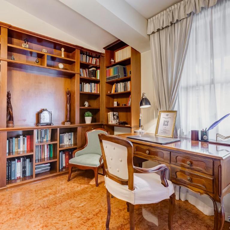 The Elegant Penthouse - Ampio Attico con Posto Auto - Appartamento Deluxe con 4 Camere da Letto - 32