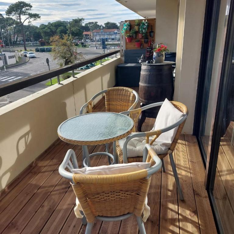Appartement avec terasse au pied du port - Apartamento de 1 dormitorio - 9