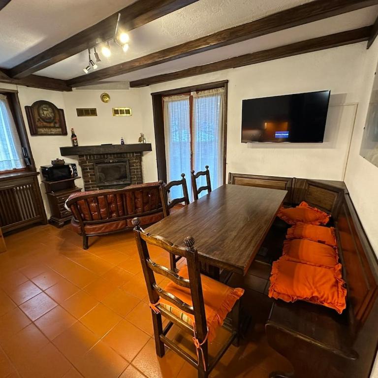 Al Cantinun Gressoney - Appartamento con 2 Camere da Letto - 14