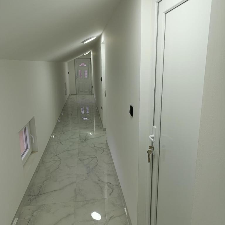 Garfield Family Apartman 1 - Deluxe Queen Studio - 5