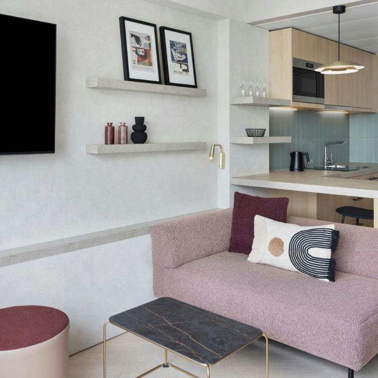 Residence Inn by Marriott Geneva City Nations - Studio Confortable avec Lit Queen-Size - 6