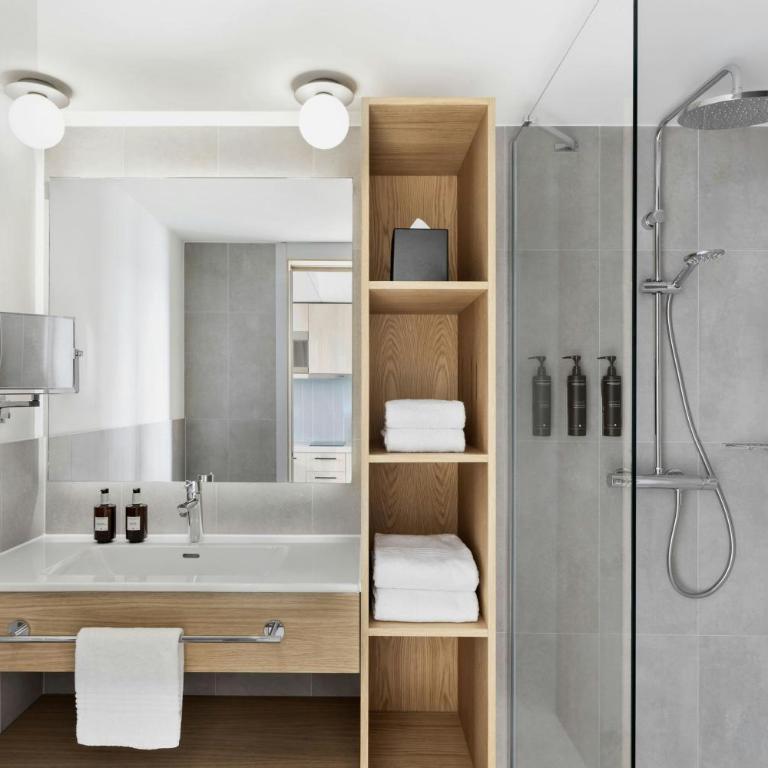 Residence Inn by Marriott Geneva City Nations - Studio Confortable avec Lit Queen-Size - 8