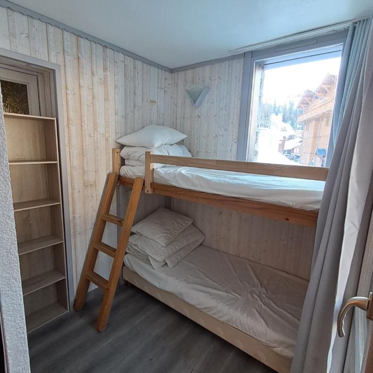 Résidence Digitale - 3 pièces pour 6 personnes - Piscine, sauna et Parking Privé - Appartement 2 Chambres - 12