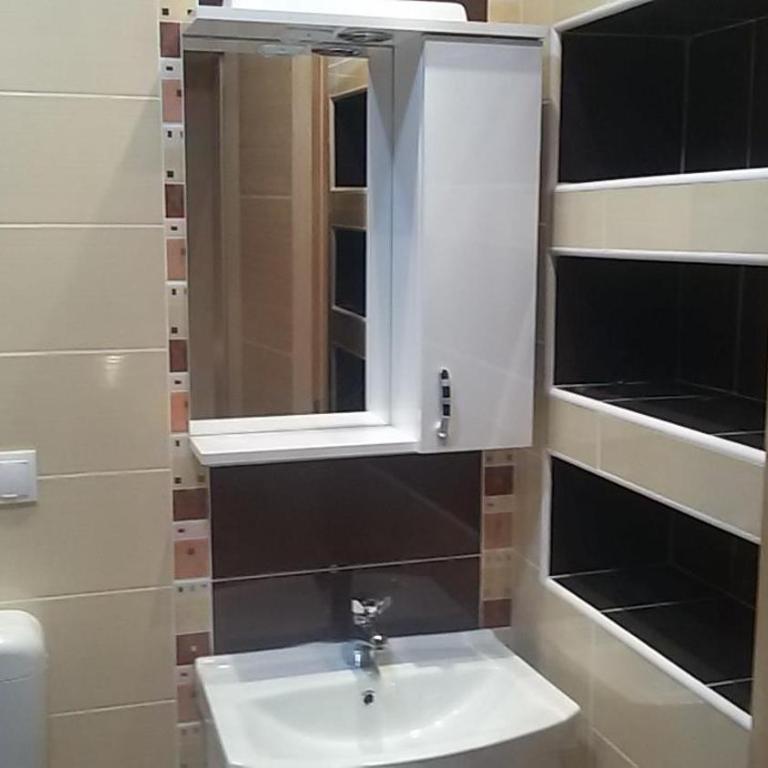 Guest House Mirza - Double or Twin Room with Shared Bathroom - 21