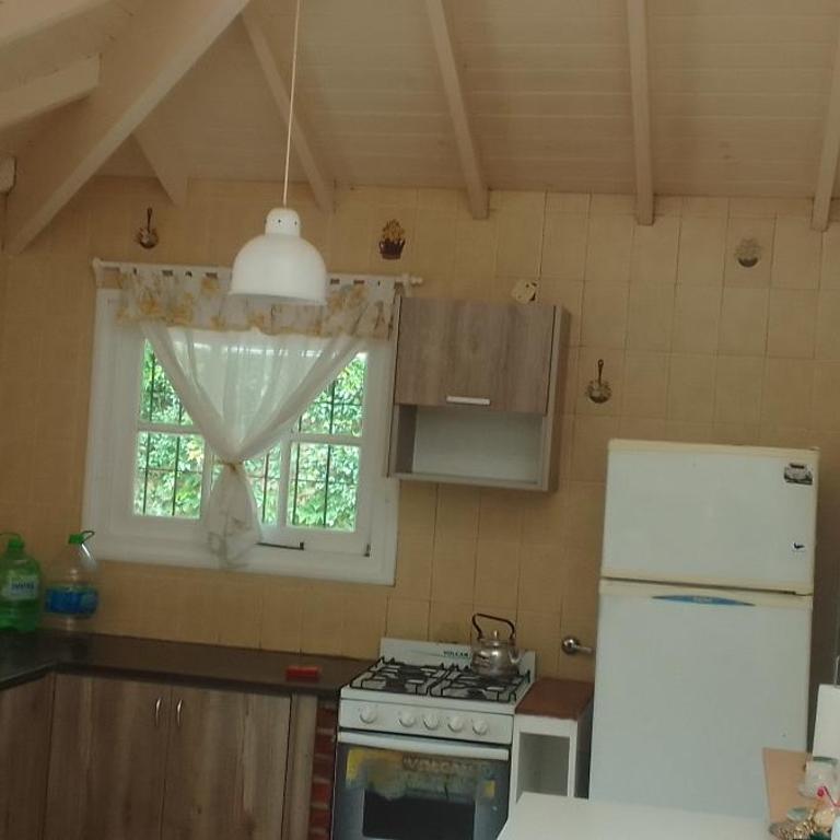 Chalet para 8 o 9 personas, pegado al Bosque Peralta Ramos y a 10 cuadras de las mejores playas del sur de Mar del Plata - Casa de 3 dormitorios - 6