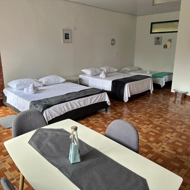 Hospedaje Rancho Guadalupe - Suite Familiar - 1