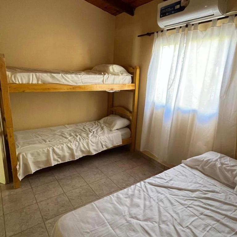 Casa para 10 personas a 6 cuadras de la playa principal - Casa de 3 dormitorios - 4