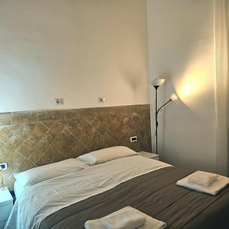 Check in Rome - Camera Matrimoniale con Bagno Privato - 11