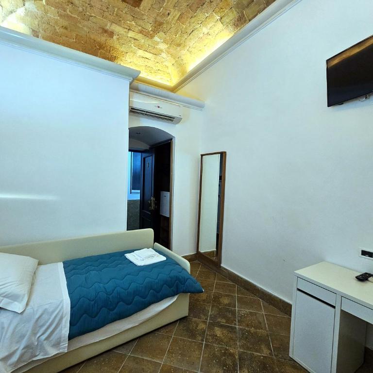 Check in Rome - Camera Singola con Bagno Privato - 1