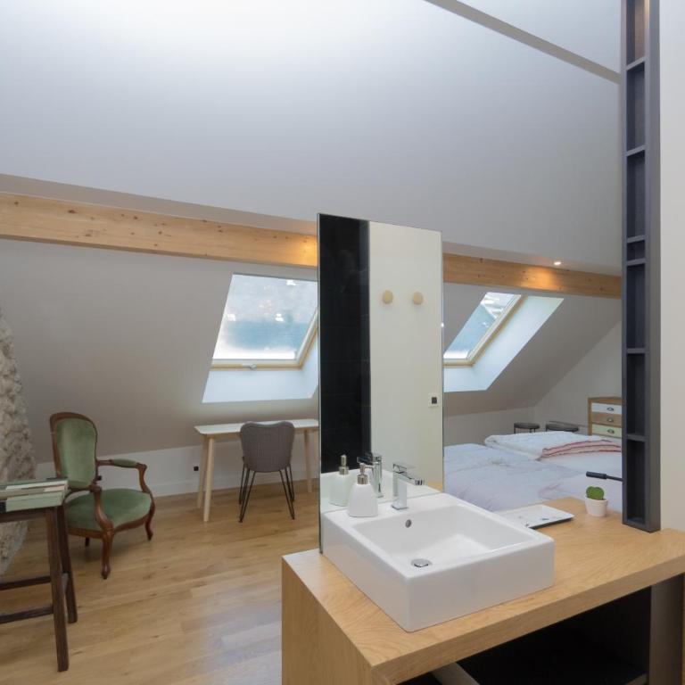 Le Petit Chalande - Chambre Double ou Lits Jumeaux Supérieure - 9